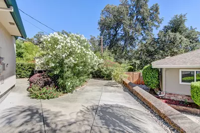 910 Carol Ann Court, Roseville, CA 95661 - Photo 57