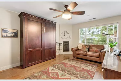 910 Carol Ann Court, Roseville, CA 95661 - Photo 33