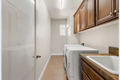 7801 Cordially Way, Elk Grove, CA 95757 - Photo 37