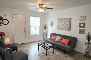 206 Hills Ct, Sacramento, CA 95838 - Photo 5