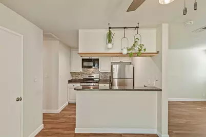 1040 Dartmoor Circle, Lodi, CA 95240 - Photo 11