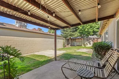 1040 Dartmoor Circle, Lodi, CA 95240 - Photo 5