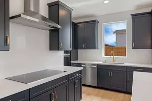13035 Knightsbrook Ave, Rancho Cordova, CA 95742 - Photo 17