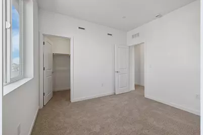 13035 Knightsbrook Avenue, Rancho Cordova, CA 95742 - Photo 39