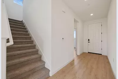 13035 Knightsbrook Avenue, Rancho Cordova, CA 95742 - Photo 25