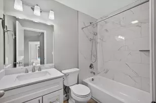 7485 Spicewood Dr, Sacramento, CA 95831 - Photo 35