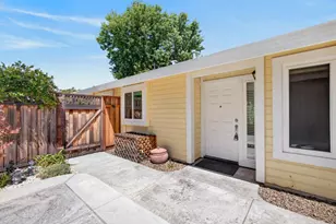 7485 Spicewood Dr, Sacramento, CA 95831 - Photo 15
