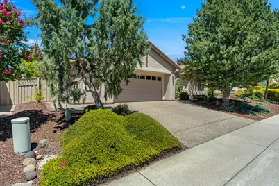 2048 Fallen Leaf Lane, Lincoln, CA 95648 - Photo 9