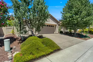 2048 Fallen Leaf Ln, Lincoln, CA 95648 - Photo 9