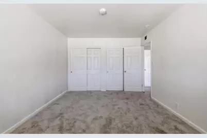 5422 Fort Sutter Way, Sacramento, CA 95841 - Photo 27