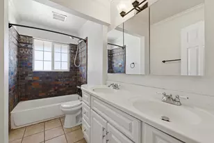 5422 Fort Sutter Way, Sacramento, CA 95841 - Photo 23