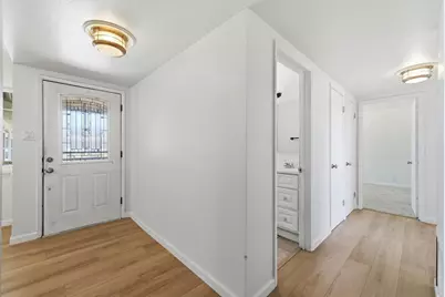5422 Fort Sutter Way, Sacramento, CA 95841 - Photo 5