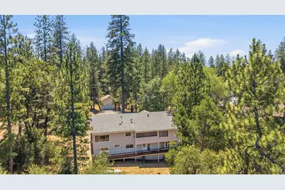 19424 N Ferretti Road, Groveland, CA 95321 - Photo 1