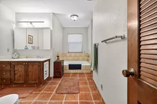2324 Rose Marie Ln, Stockton, CA 95207 - Photo 39