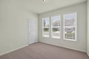 9525 Misty River Way, Elk Grove, CA 95624 - Photo 25