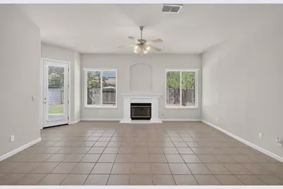 9525 Misty River Way, Elk Grove, CA 95624 - Photo 13