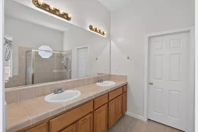 9525 Misty River Way, Elk Grove, CA 95624 - Photo 35