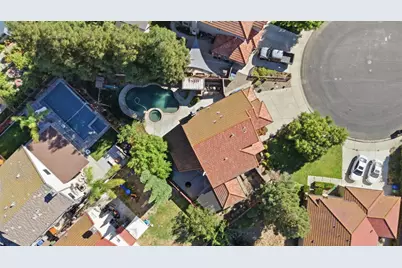 806 Ahern Court, Turlock, CA 95382 - Photo 43