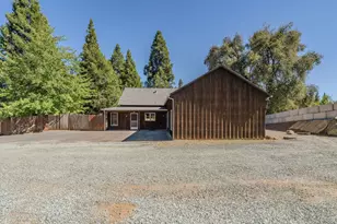 19555 State Hwy 88, Pine Grove, CA 95665 - Photo 37