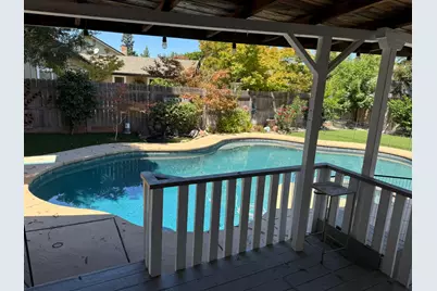9500 Batey Avenue, Elk Grove, CA 95624 - Photo 23