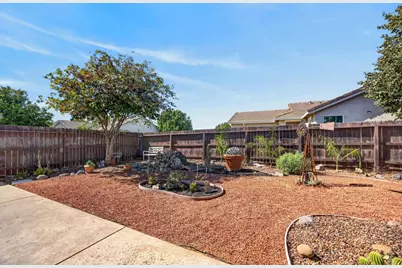 10085 Tittle Way, Elk Grove, CA 95757 - Photo 47