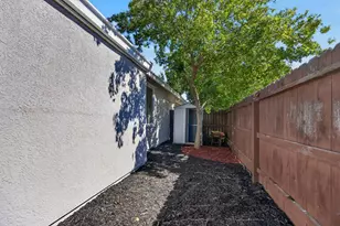 10085 Tittle Way, Elk Grove, CA 95757 - Photo 41