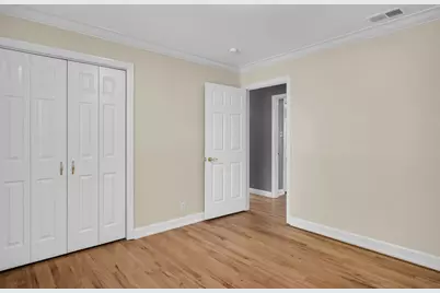 12425 Woodside Drive, Saratoga, CA 95070 - Photo 23