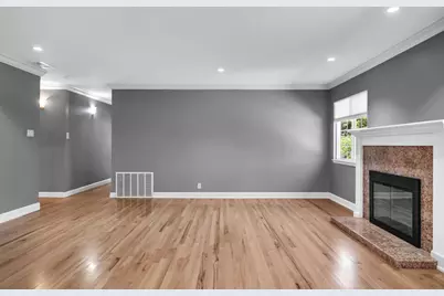 12425 Woodside Drive, Saratoga, CA 95070 - Photo 11