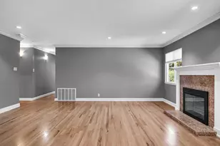12425 Woodside Dr, Saratoga, CA 95070 - Photo 11