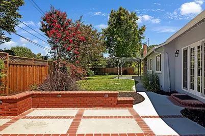 12425 Woodside Drive, Saratoga, CA 95070 - Photo 21