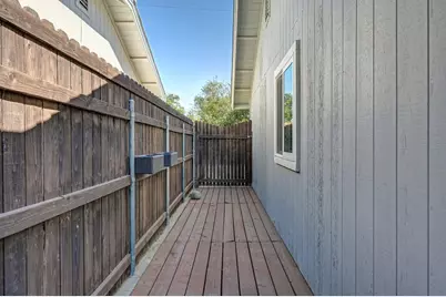 8940 Oakmore Way, Orangevale, CA 95662 - Photo 31