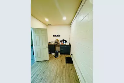 4204 Martin Luther King Jr Boulevard, Sacramento, CA 95820 - Photo 13