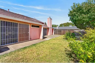 54 Zephyr Cove Circle, Sacramento, CA 95831 - Photo 37