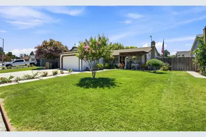 1462 W 4th Street, Ripon, CA 95366 - Photo 3