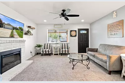 1462 W 4th Street, Ripon, CA 95366 - Photo 9