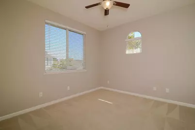 9465 Triathlon Lane, Elk Grove, CA 95758 - Photo 33