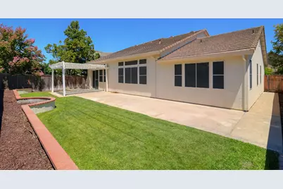 9465 Triathlon Lane, Elk Grove, CA 95758 - Photo 5