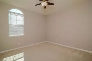 9465 Triathlon Ln, Elk Grove, CA 95758 - Photo 29