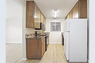 1301 W Lodi Avenue, Lodi, CA 95242 - Photo 9