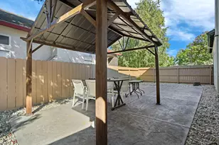 1922 Northgate Dr, Manteca, CA 95336 - Photo 35