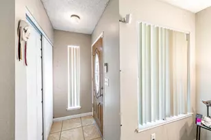 3113 Laurelhurst Dr, Rancho Cordova, CA 95670 - Photo 5