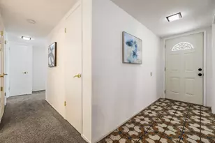335 E Robinhood Dr, Stockton, CA 95207 - Photo 19