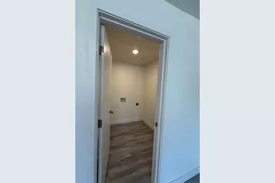 7205 Chesney Way, Rio Linda, CA 95673 - Photo 9