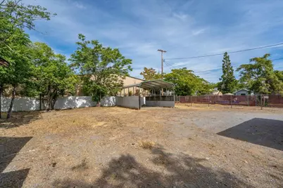 2634 Lanning Avenue, Redding, CA 96001 - Photo 31