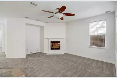 1905 Mammoth Way, Sacramento, CA 95834 - Photo 9