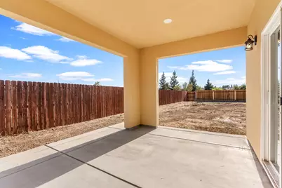 4426 Sundari Avenue, Olivehurst, CA 95961 - Photo 57