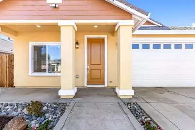 4426 Sundari Avenue, Olivehurst, CA 95961 - Photo 5