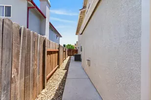 5019 Hari Govind Way, Sacramento, CA 95823 - Photo 63