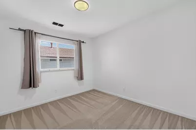 5019 Hari Govind Way, Sacramento, CA 95823 - Photo 45