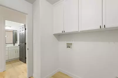 9880 Twin Creeks Avenue, Stockton, CA 95219 - Photo 15